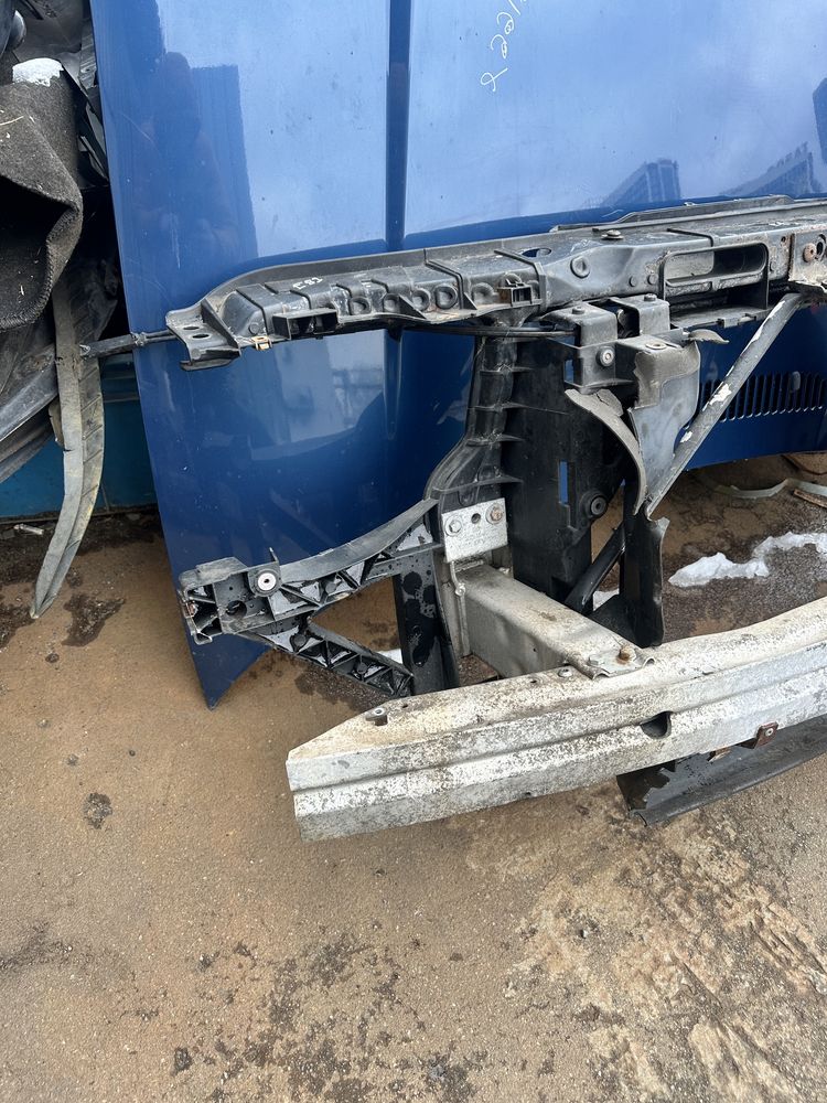 Передняя панель BMW X3 E83