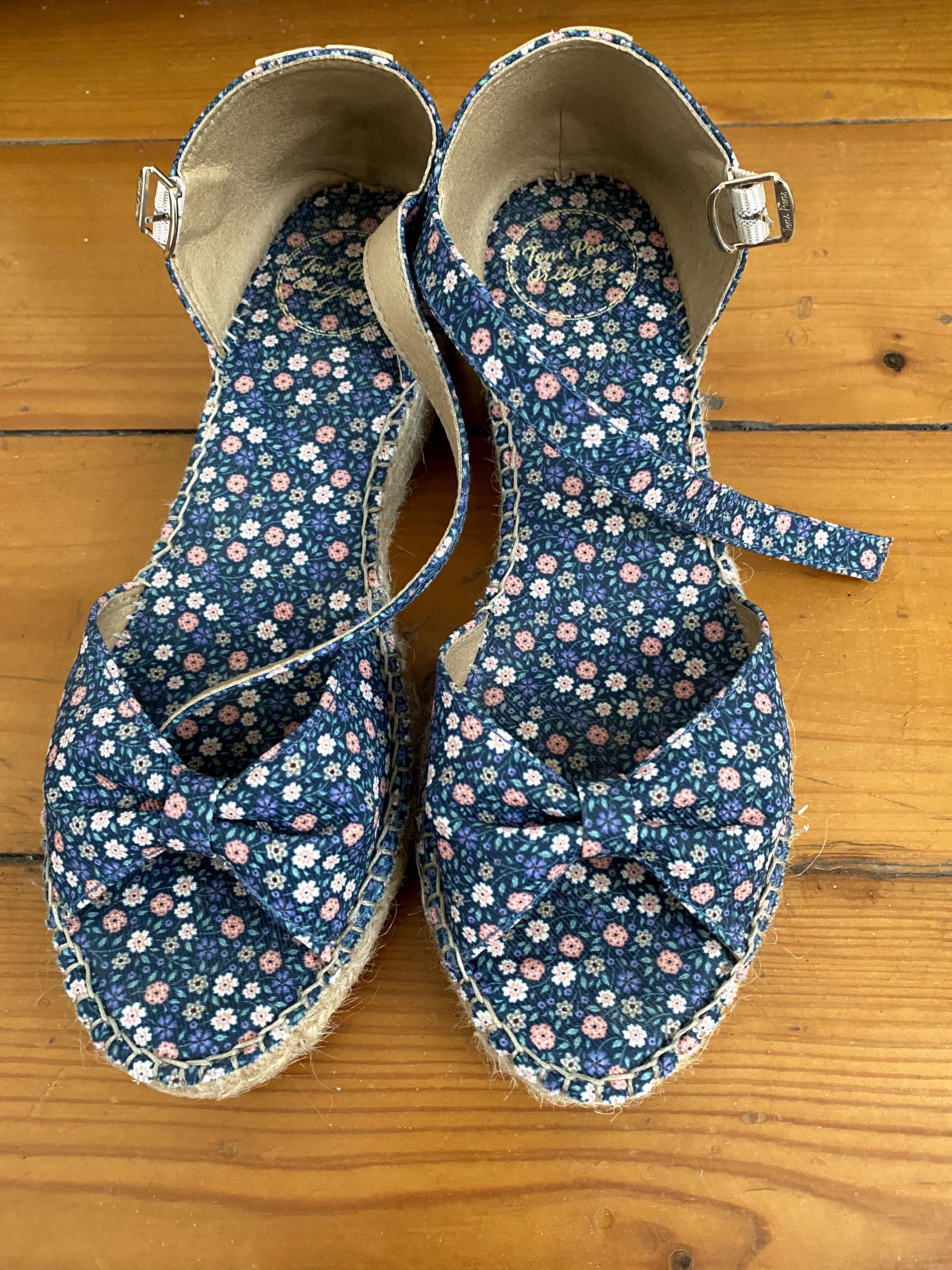 Buty na koturnie -letnie