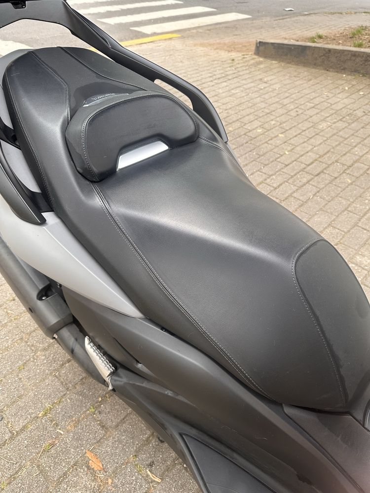 Yamaha X-Max 300 ABS