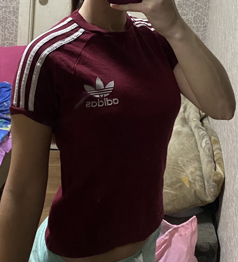 Футболка adidas