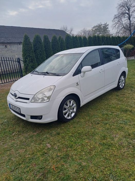 Toyota Corolla Verso Toyota Corolla Verso 2.0 D-4D 2004r.