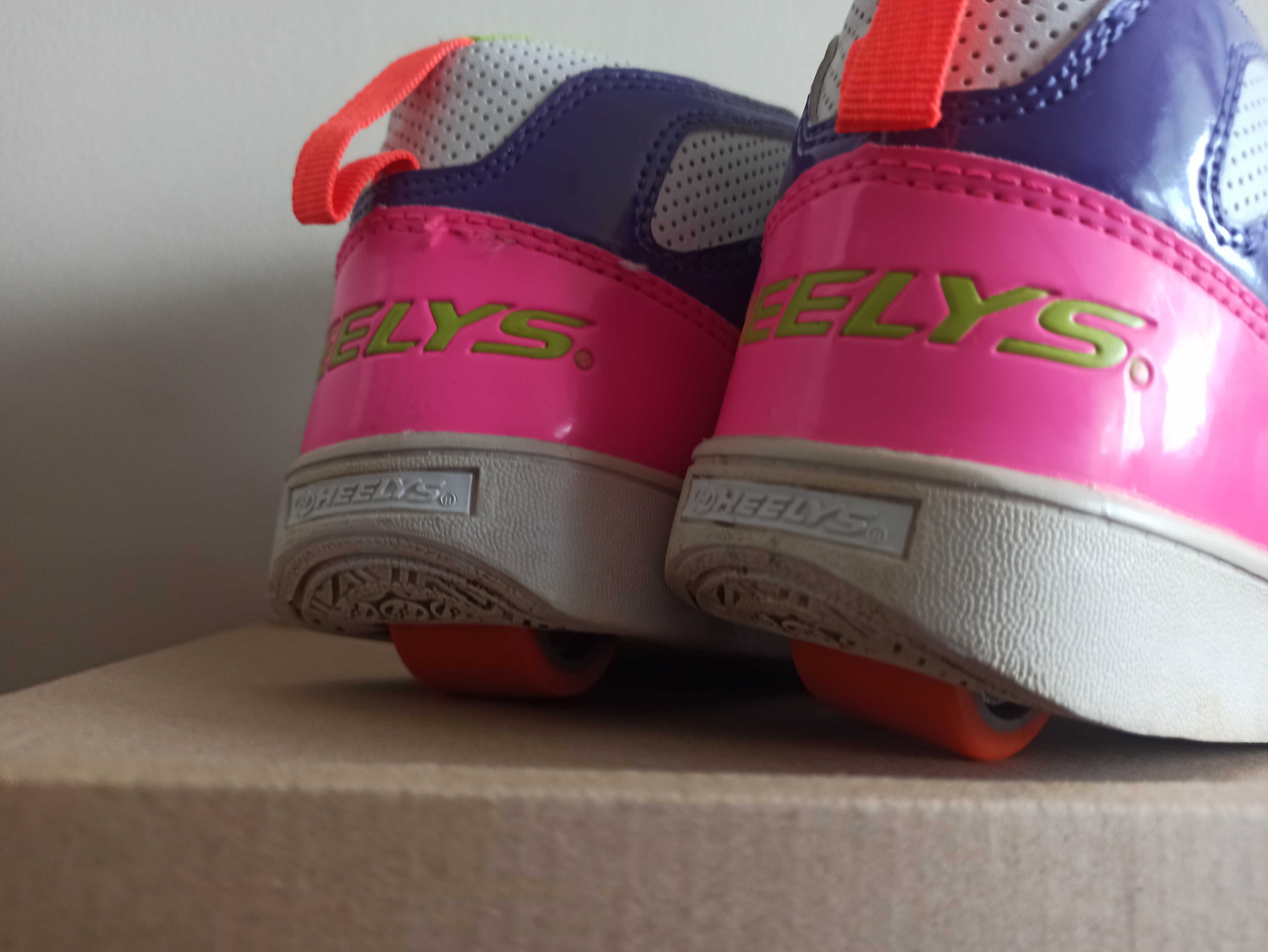 Buty dziecięce z rolkami heelys rozmiar 34