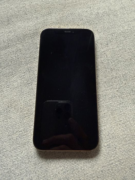 Iphone 12 Pro Dourado