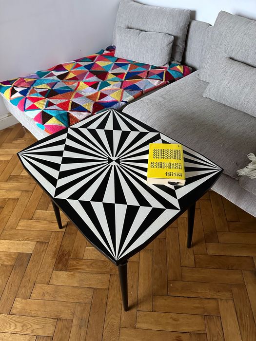 Stolik kawowy PRL, lata 60-te, patyczak, super design, vintage