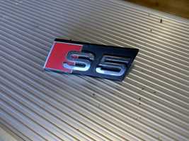 Емблема шильдик логотип значок Audi A4/A5 S5. Оригинал.