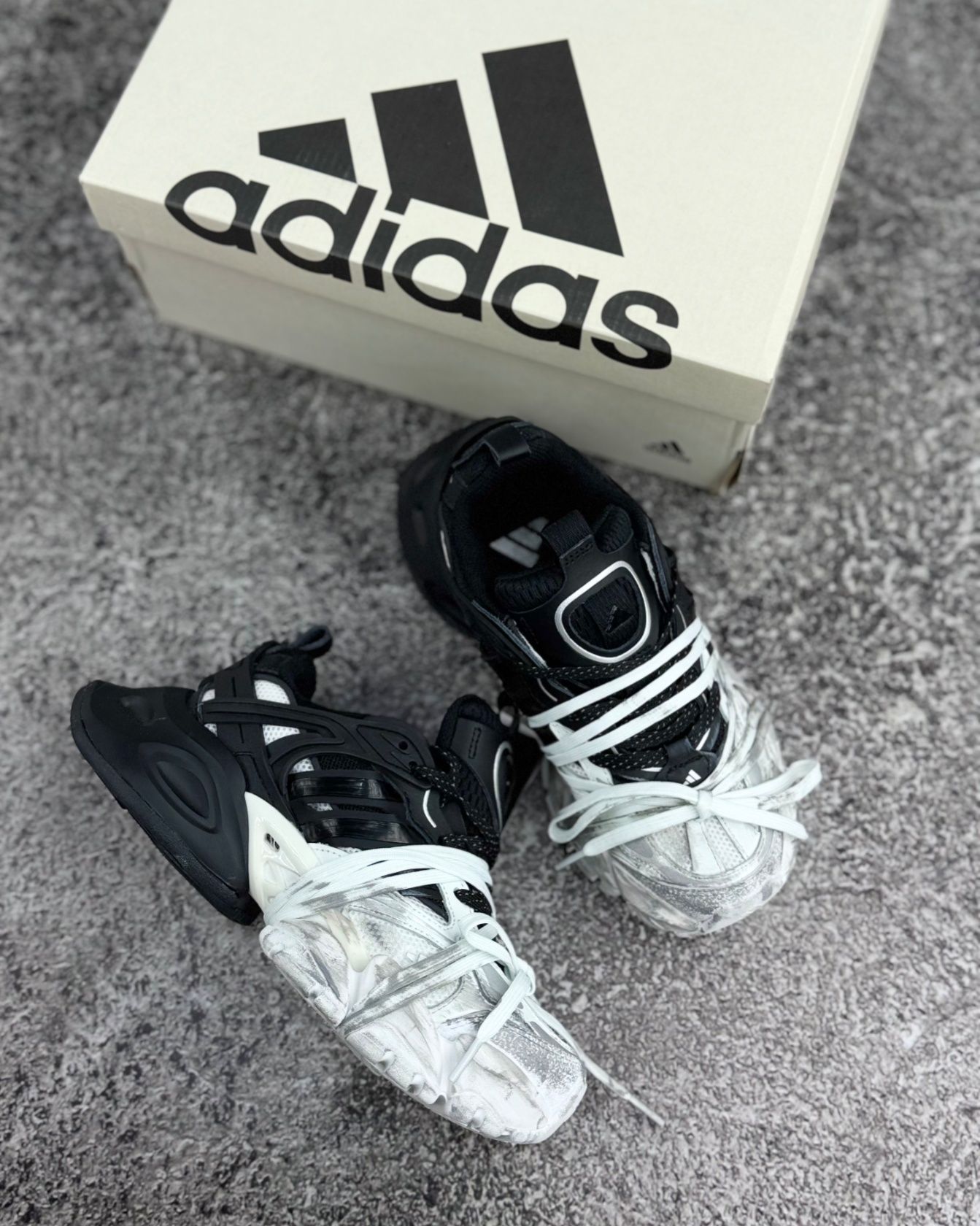 Кроссовки Adidas XLG Deluxe
Adidas XLG Deluxe

кроссовки Adidas XLG —