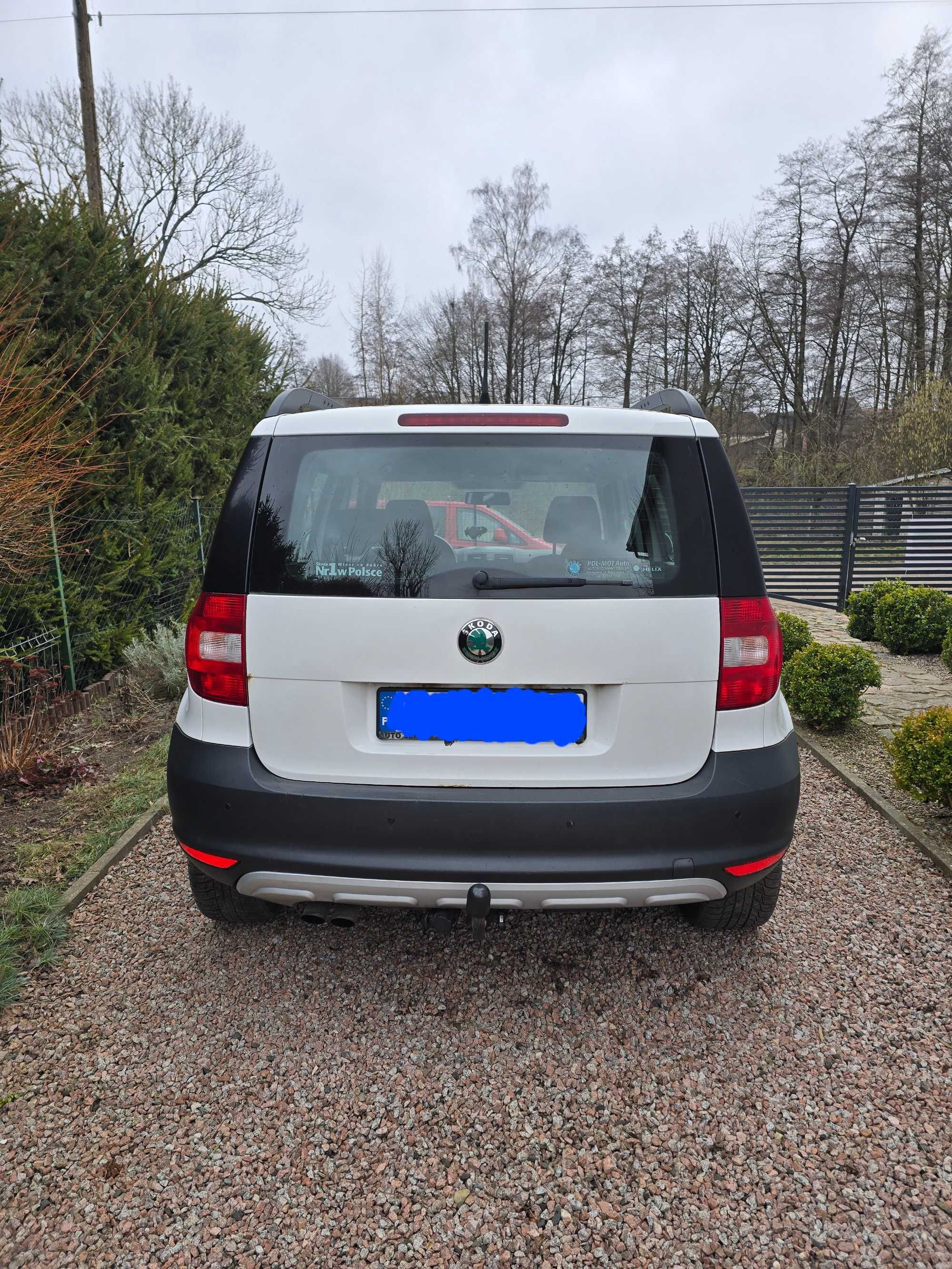 SKODA YETI 2.0 TDI 4X4 Dołączany automatycznie.