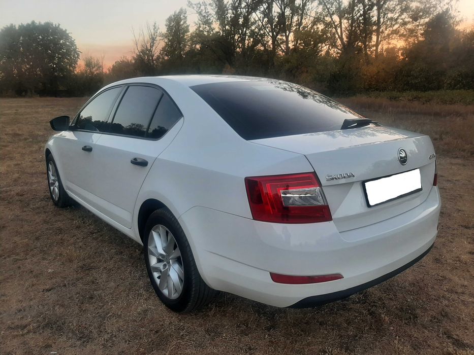 автомобиль Skoda Octavia A7