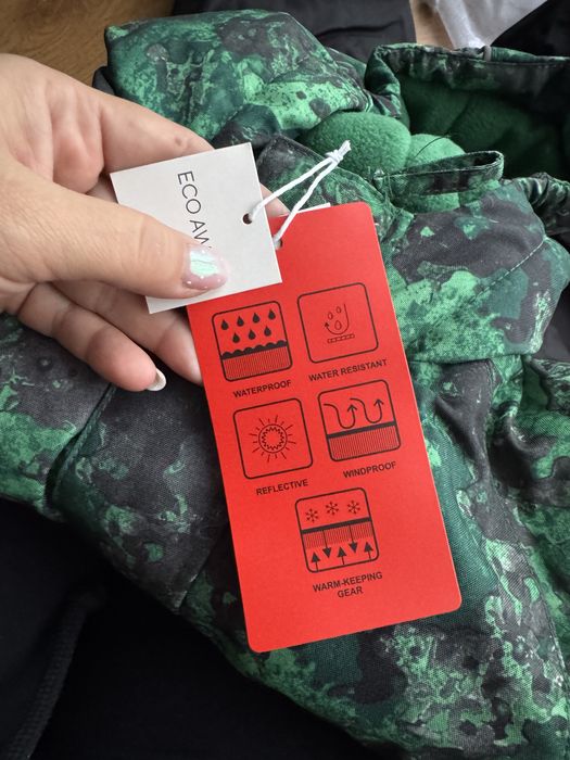 Nowy kombinezon zimowy