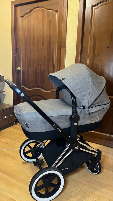 Дитяча коляска Cybex Priam Platinum 2в1 в гарному стані