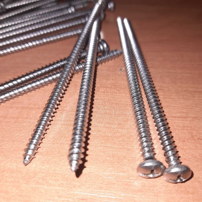 Продам нержавіючий саморіз