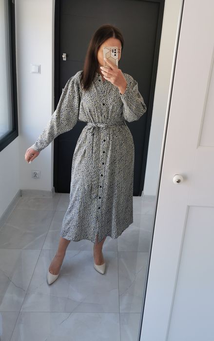 H&M rozm M sukienka z paskiem jak nowa