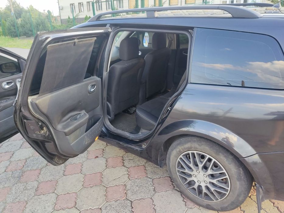 Рено Меган 1,6 бензин.