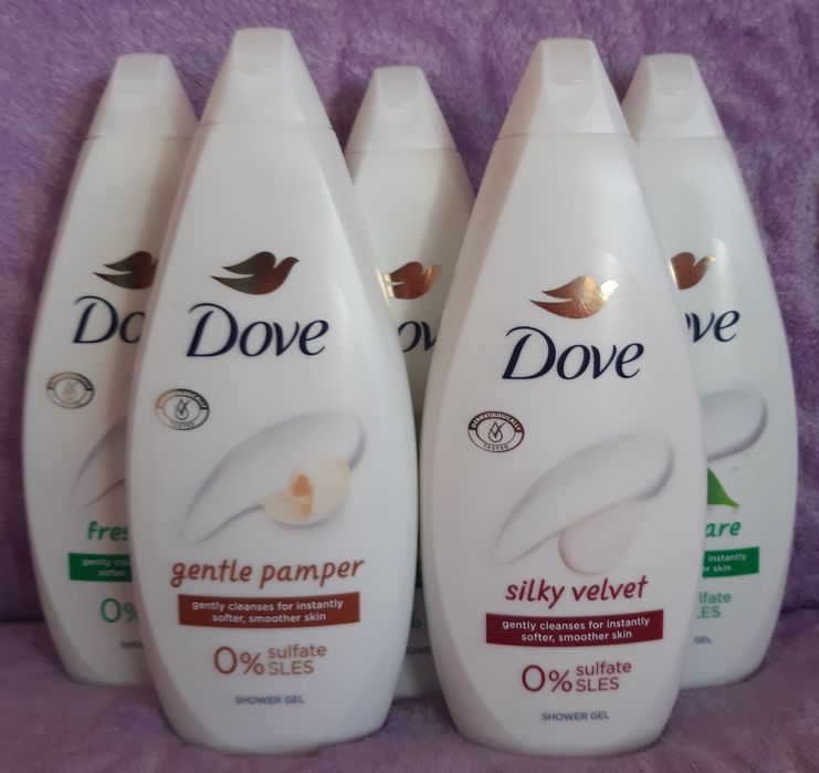Żel pod prysznic DOVE 720 ml. 26 zł/szt.