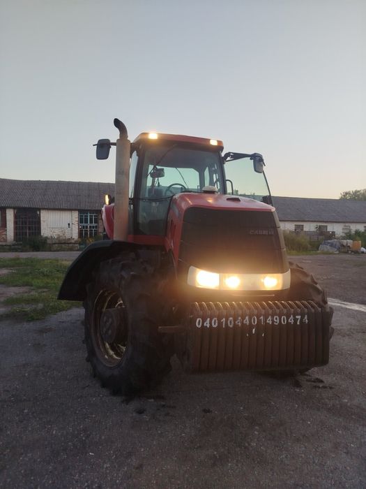 Case 310 /335 трактор кейс