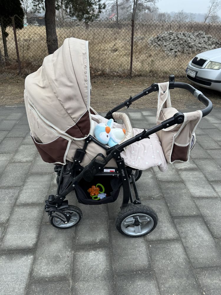 Wozek 2 w 1  dziecięcy unisex