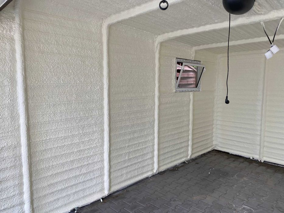 ocieplenie PIANĄ PUR , ocieplenie Celulozą oraz WEŁNĄ