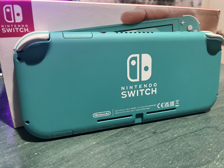 Продаю Nintendo Switch Lite 32+256gb