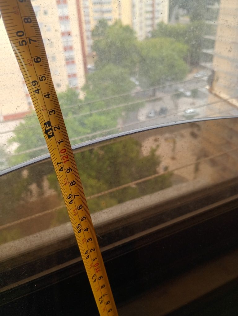 Vendo tampo de.mesa em vidro redondo