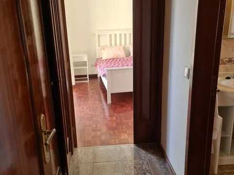 Moradia T2 independente