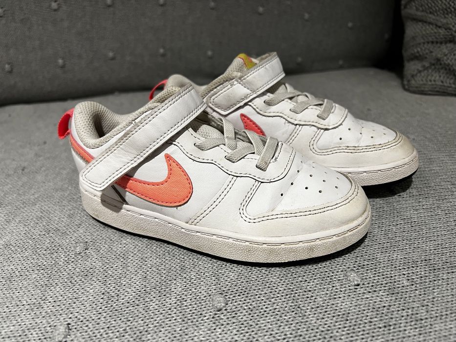 Buty trampki Nike dziewczęce białe 27