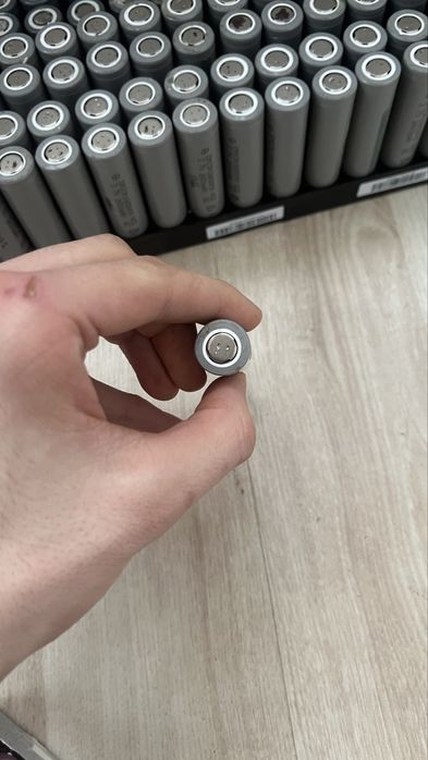 Акумулятори 18650 molicel 8c Li-ion