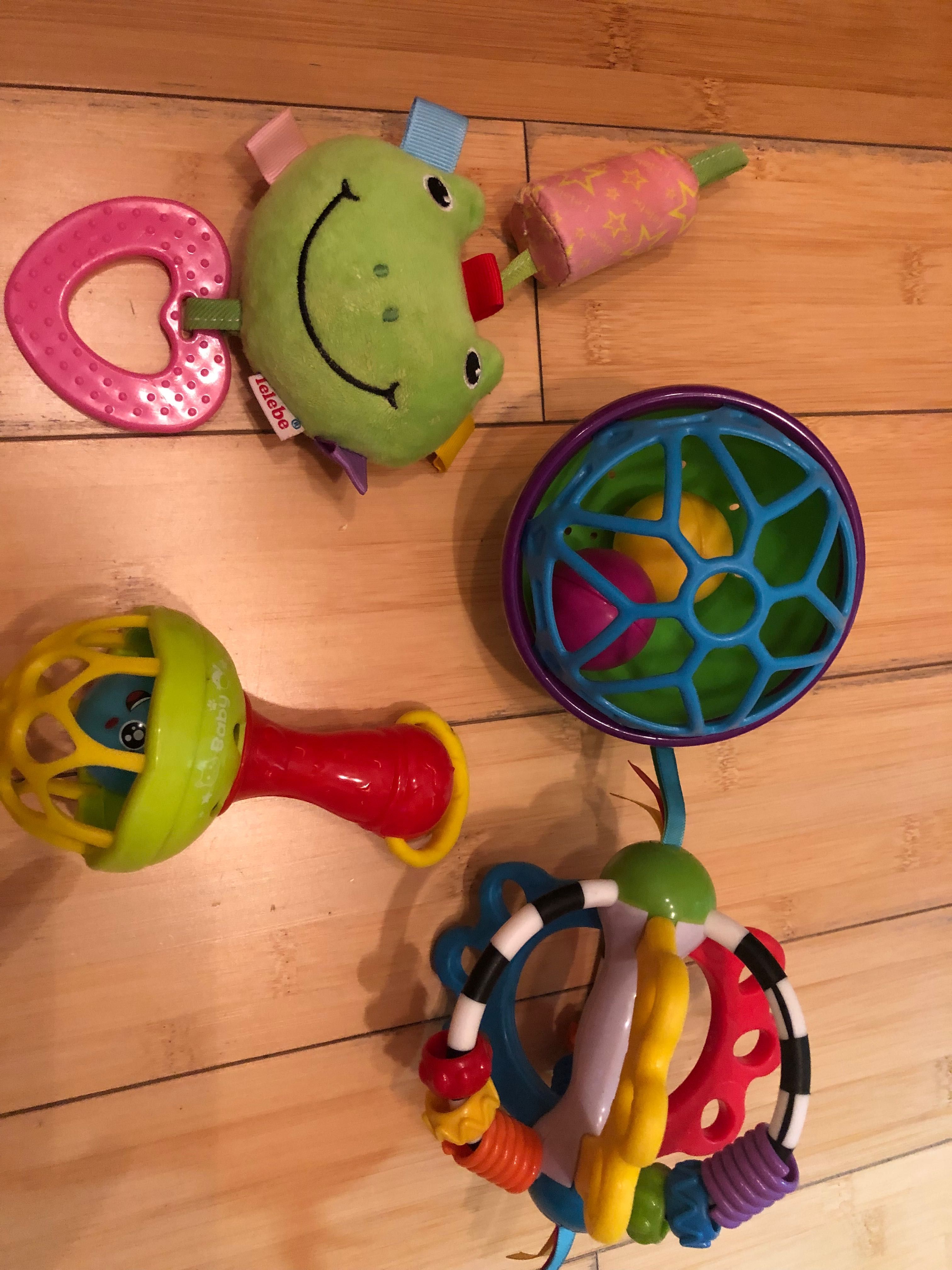 Игрушки детские для малыша