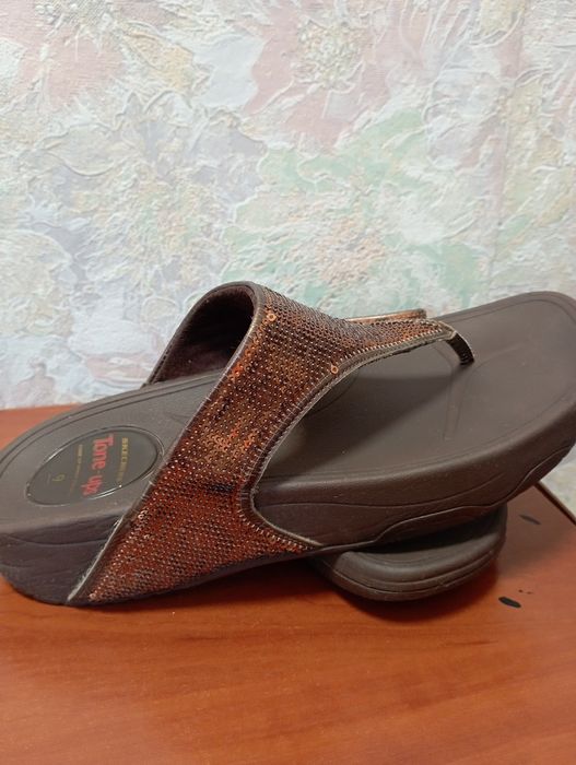 Skechers Шльопанці босоніжки в'єтнамки
