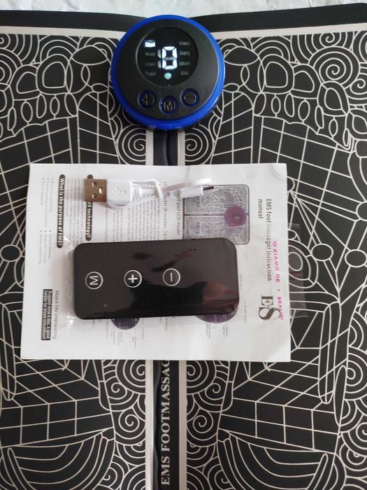 Masażer stóp EMS- elektro stymulacja mięśni , 8 tryb. , 19 poziomów