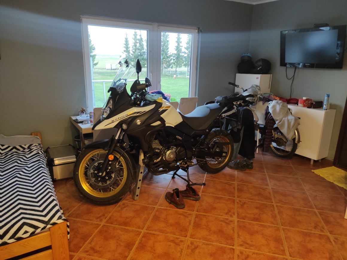 Suzuki v strom xt