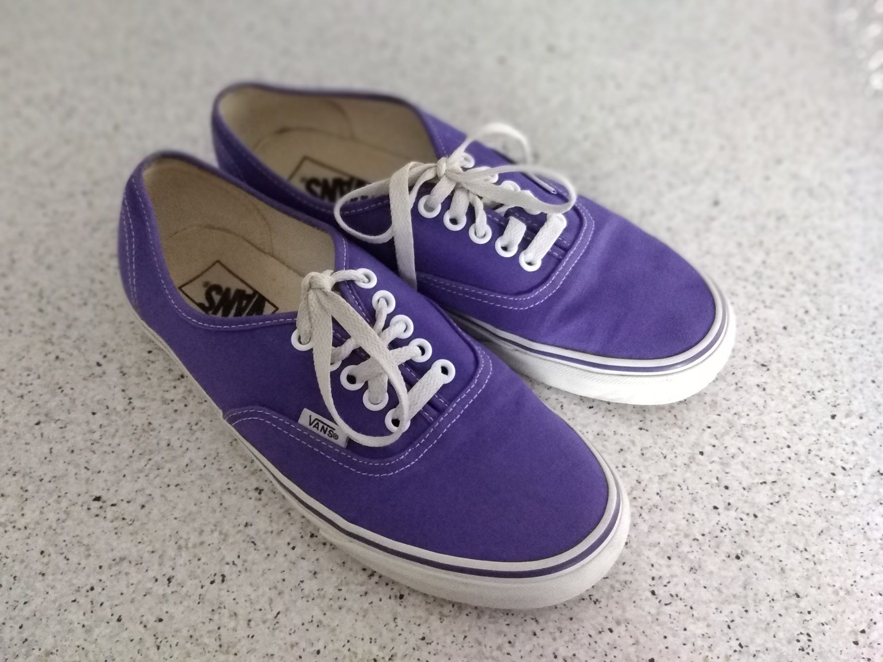 Buty Vans roz. 40. 7.5