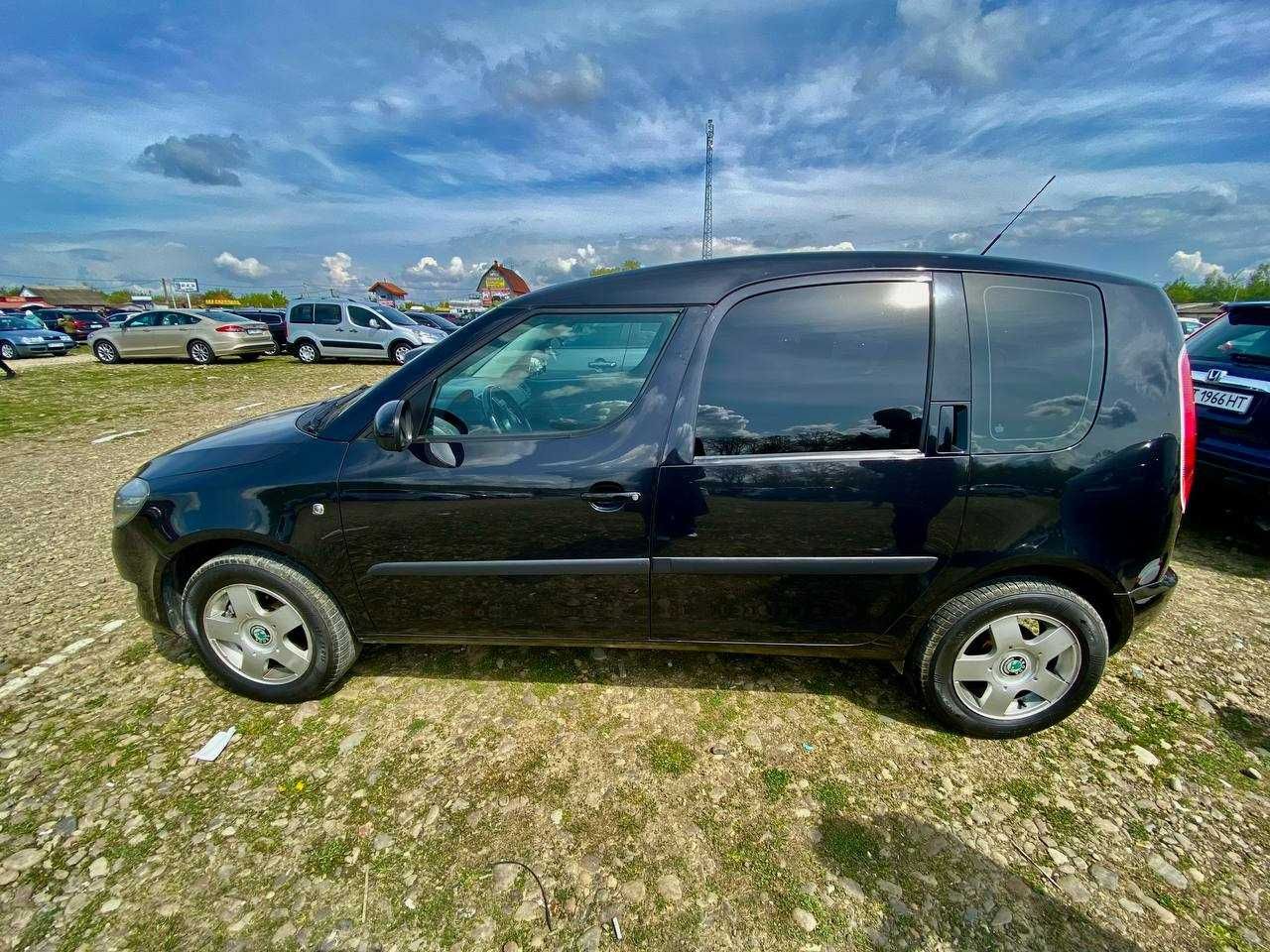 Продам SKODA Roomster 1,2 бензин