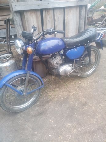 Мотоцыкл  минск -92 года