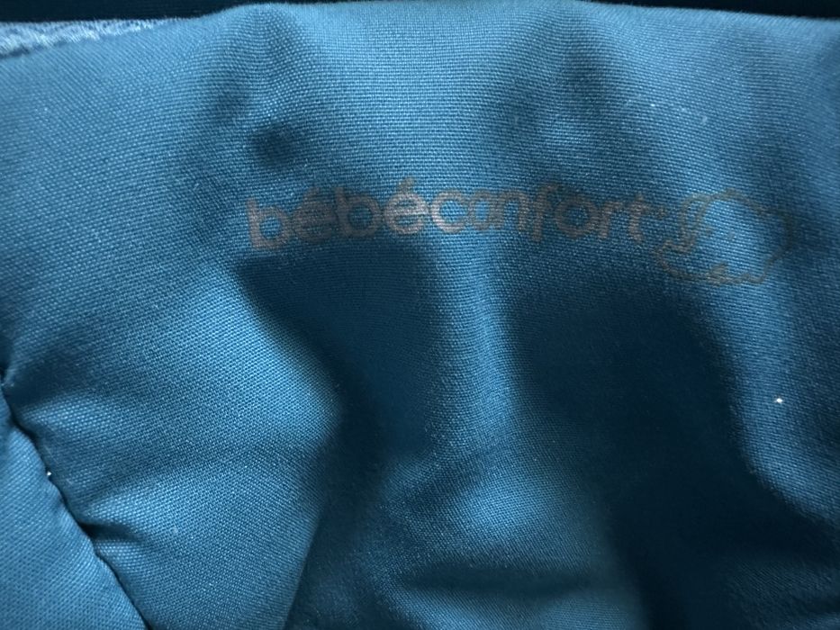 Cadeira Auto Bebeconfort Axiss - giratória