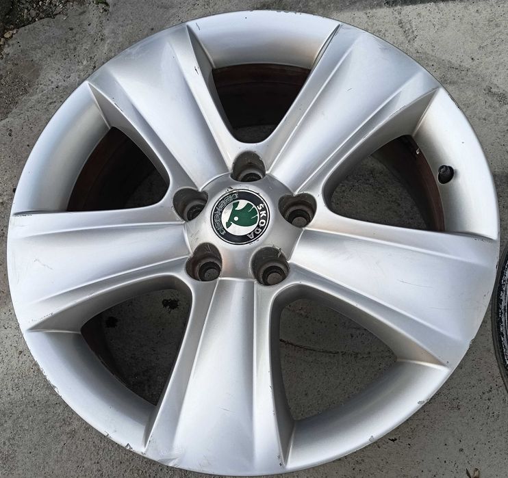 Alufelgi 17 5x112 Org Skoda 5L0 Karoq Yeti Octavia Superb VW Golf Seat
