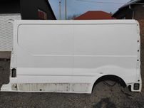 Боковина крыло заднее Trafic Vivaro Primastar 01-13