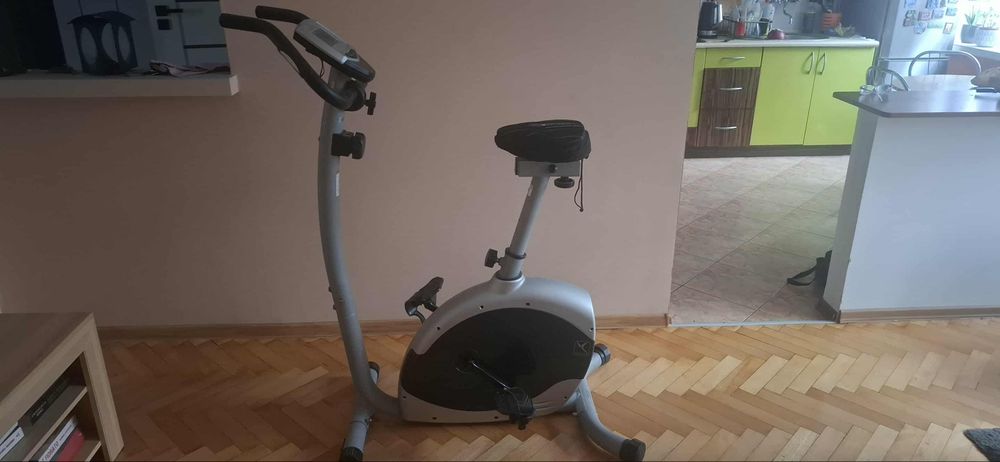 Rower treningowy / rowerek stacjonarny