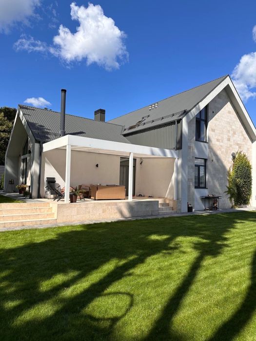 АВТОНОМНИЙ Сучасний будинок у Лісовій Бучі з ремонтом ! 11 соток !!