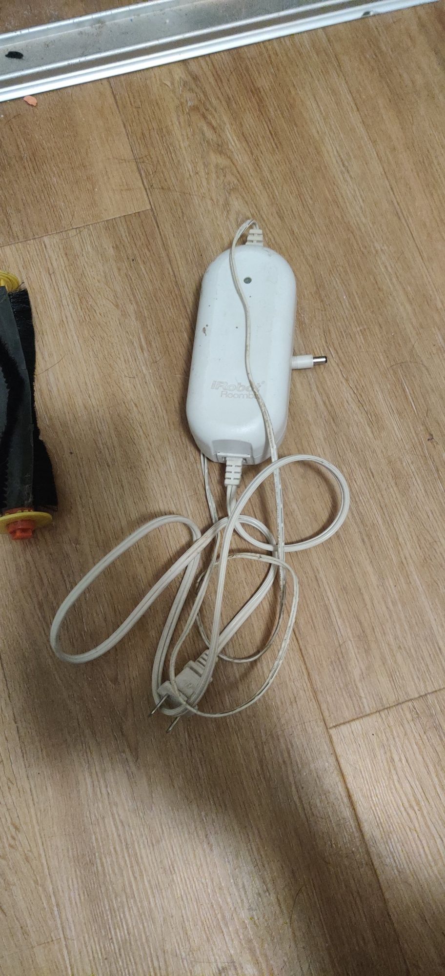 Roomba 580+2xbateria+akcesoria itp.