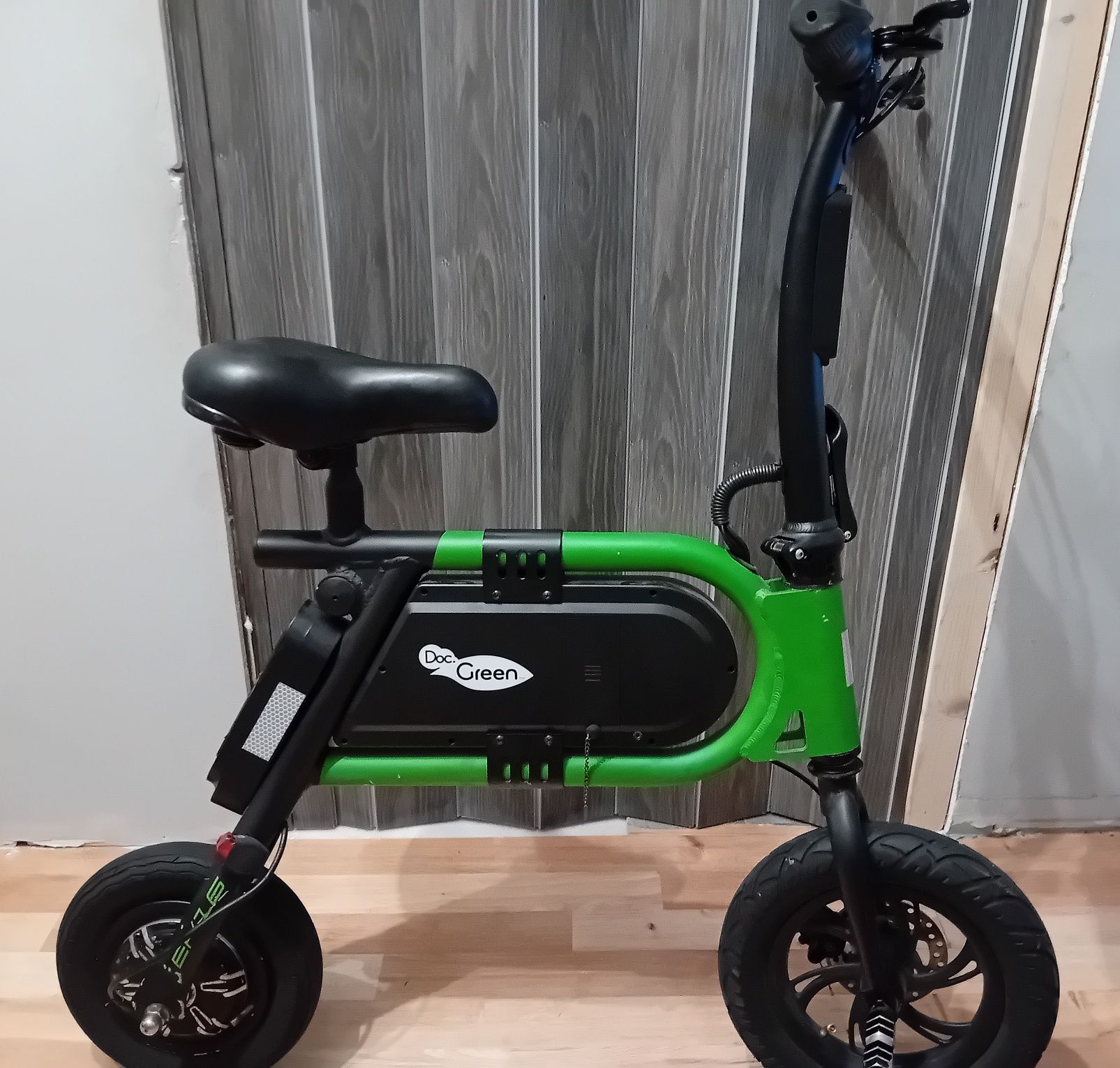 Hulajnoga elektryczna doc green ek 16