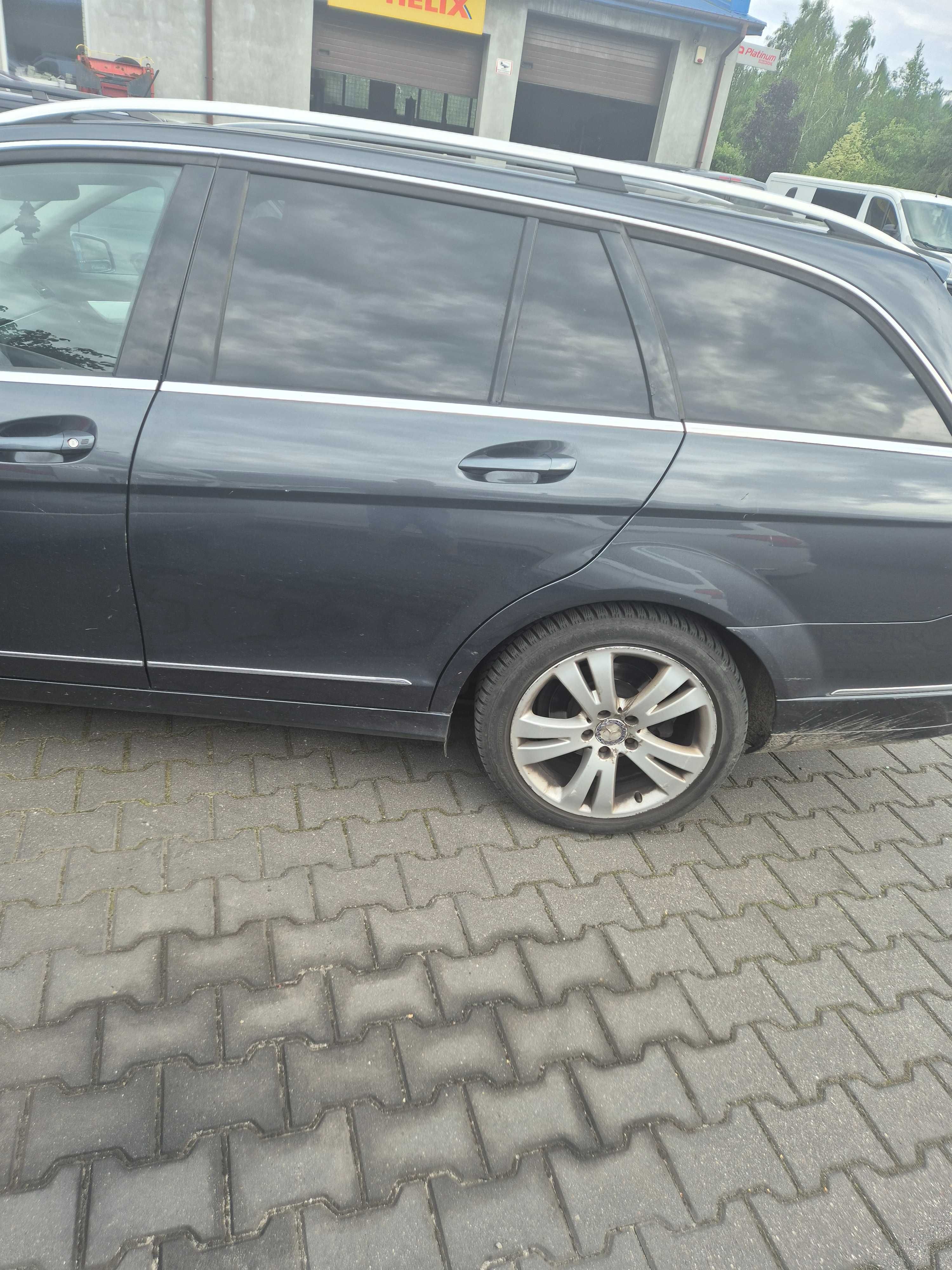 Mercedes C200 cdi model  kombi avangarde
