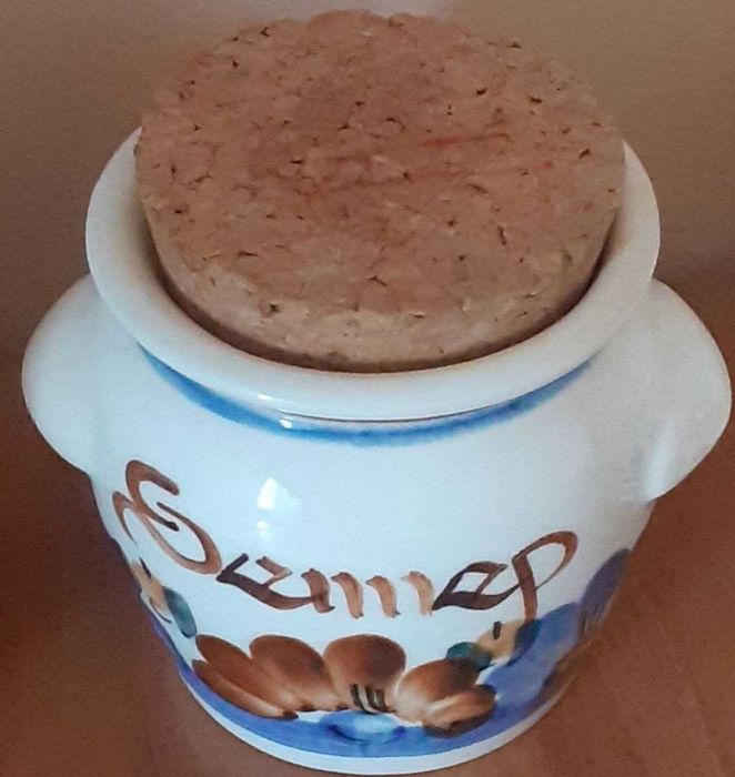 Баночки для специй с пробками из корки