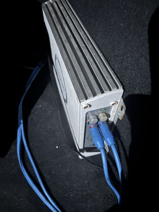 Amplificador da BLAUPUNKT de 400W