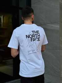 Футболка The North Face з принтом