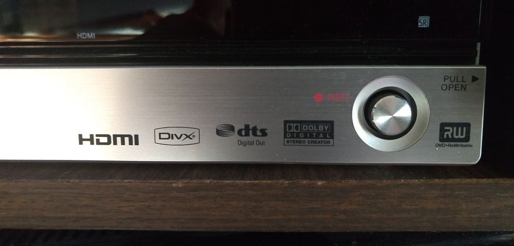 Pioneer HDD DVD за 2шт. Recorder DVR-550,440