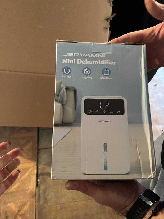 Компактний осушувач повітря