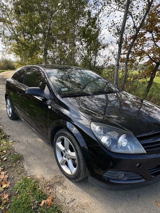 Opel astra h, 1.6 beznyzna gtc, zadbana