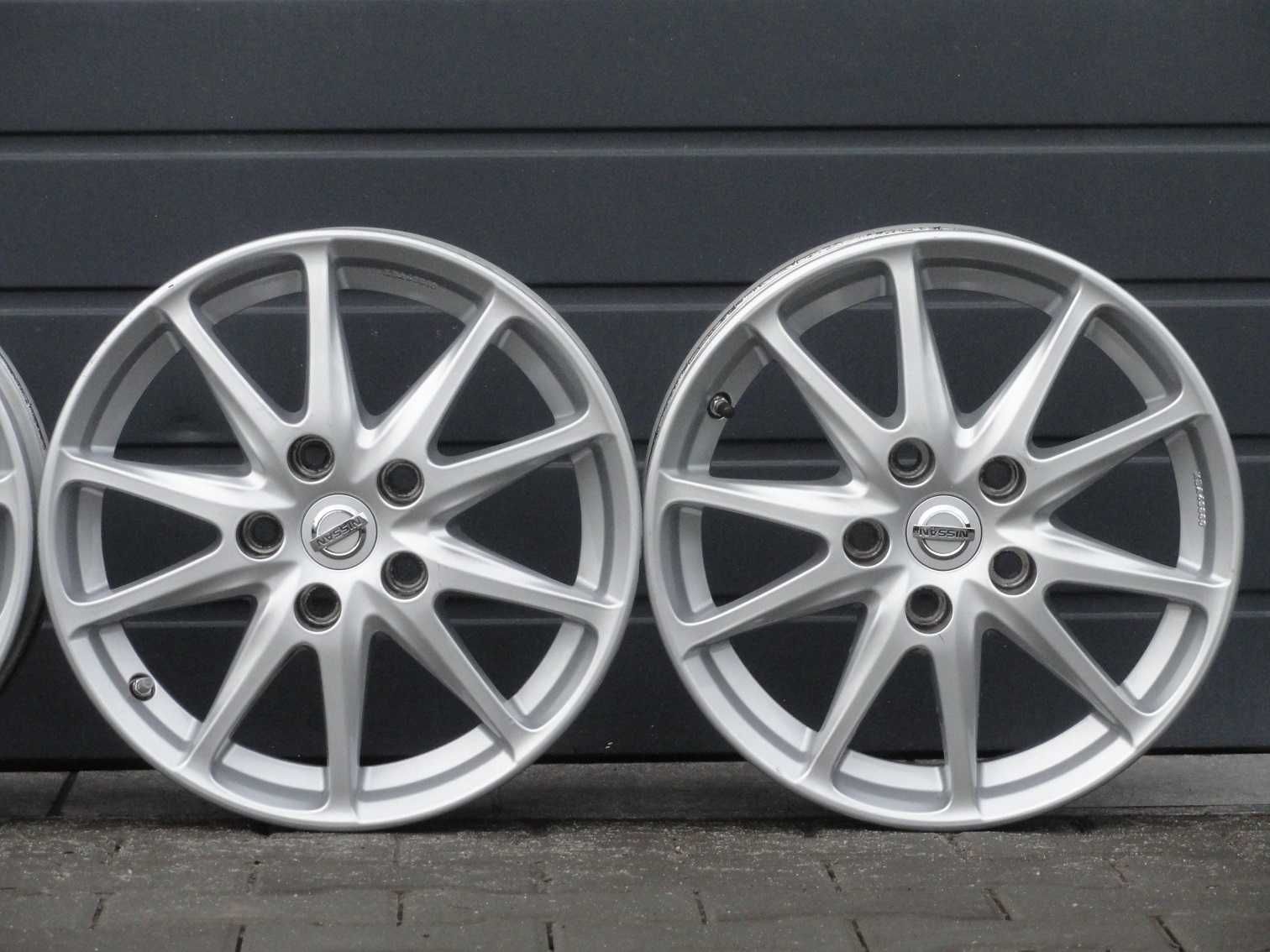 Alufelgi 5x114,3 Oryginał Nissan 16" ET40 Jak nowe czujniki