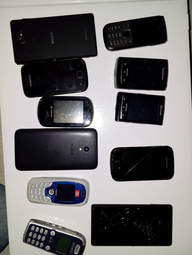 11 Telemóveis para peças