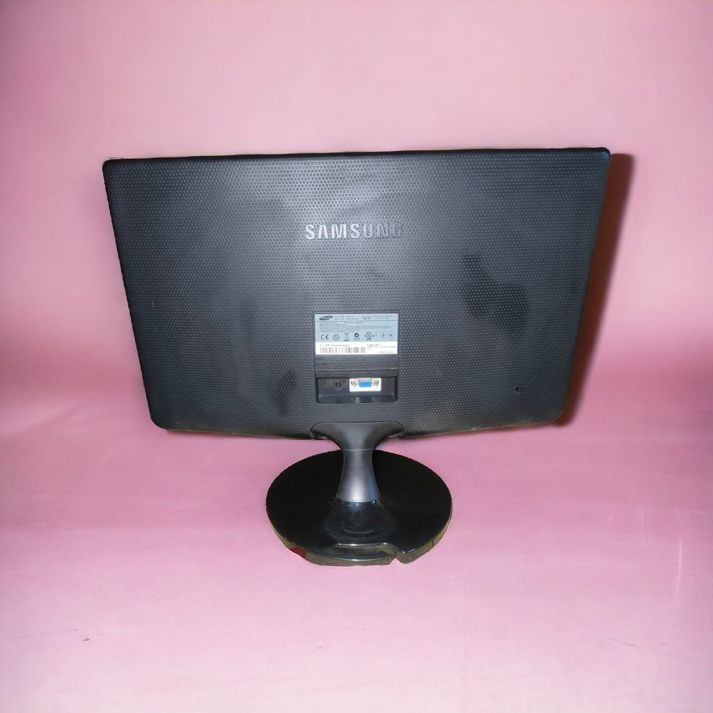 Монитор 21.5 Samsung FHD Black VGA кабель компьютер